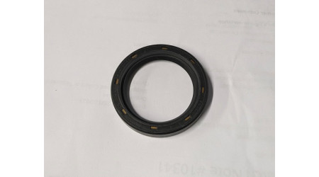 Front hub seal