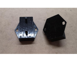 Engine mounts (pair)
