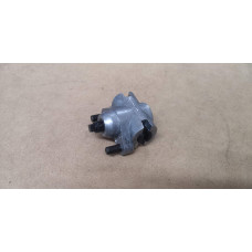 Brake drum shoes manual adjuster